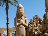 Karnak Temple Amon Colosse Ramses 2 0098